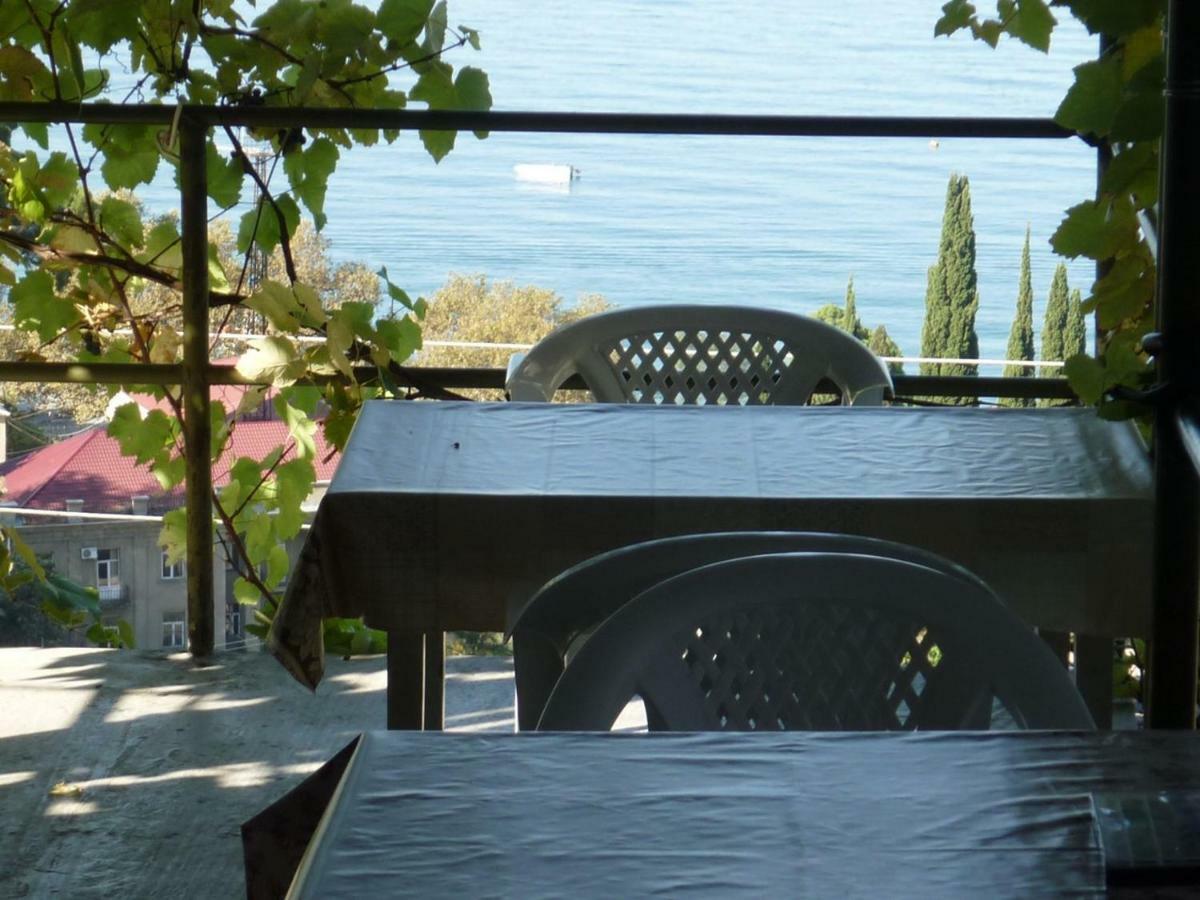 Guest House Gagra Eksteriør billede